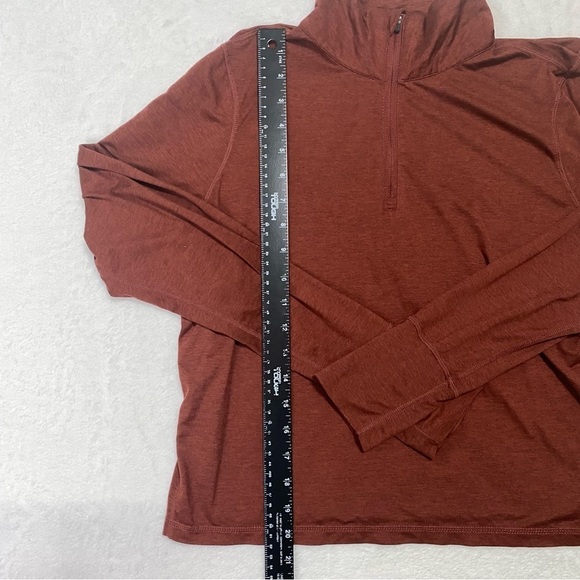 Vuori Women’s 1/4 Zip Pullover Size Medium Burnt Orange / Brown / Red - Picture 13 of 14